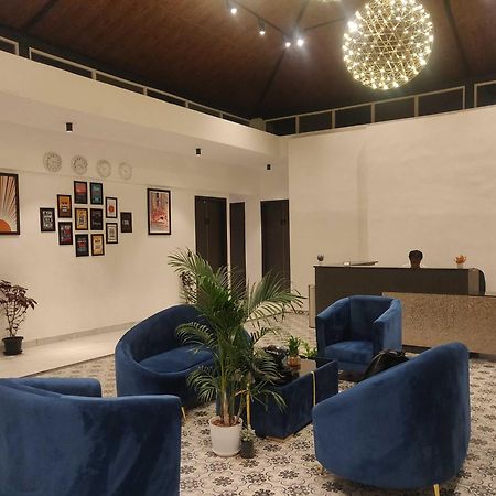 Super Townhouse Shivamogga Formerly Karthik Bhavan Exteriör bild