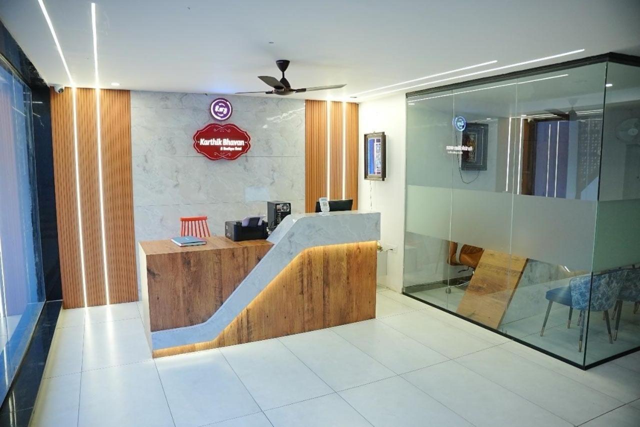 Super Townhouse Shivamogga Formerly Karthik Bhavan Exteriör bild